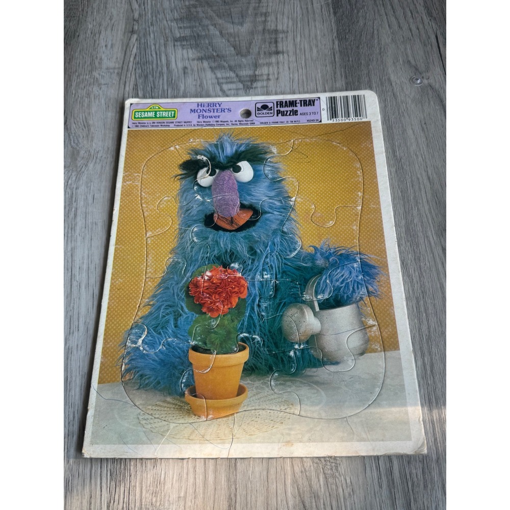 Vintage1983 Sesame Street Herry Monster Flower Golden Frame-Tray Puzzle 4524D-34